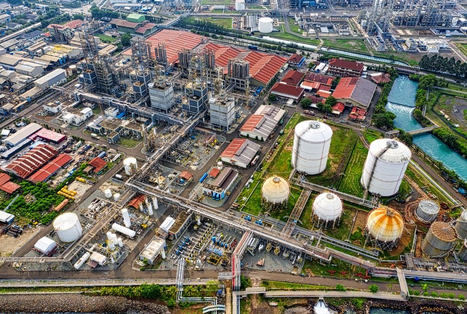Panduan Lengkap Izin Usaha untuk Industri di Indonesia: Mengoptimalkan Proses dengan jasapkkpross.com